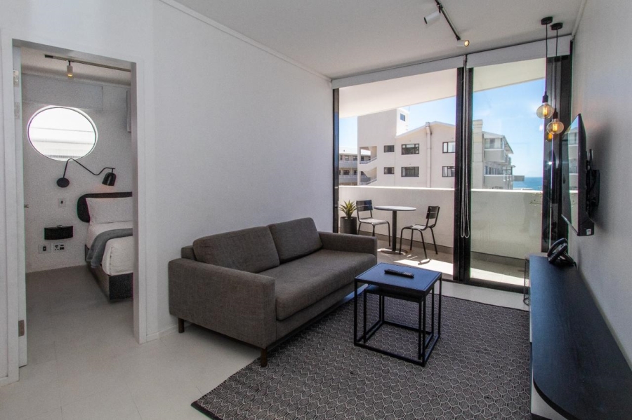 1 Bedroom Property for Sale in Sea Point Western Cape